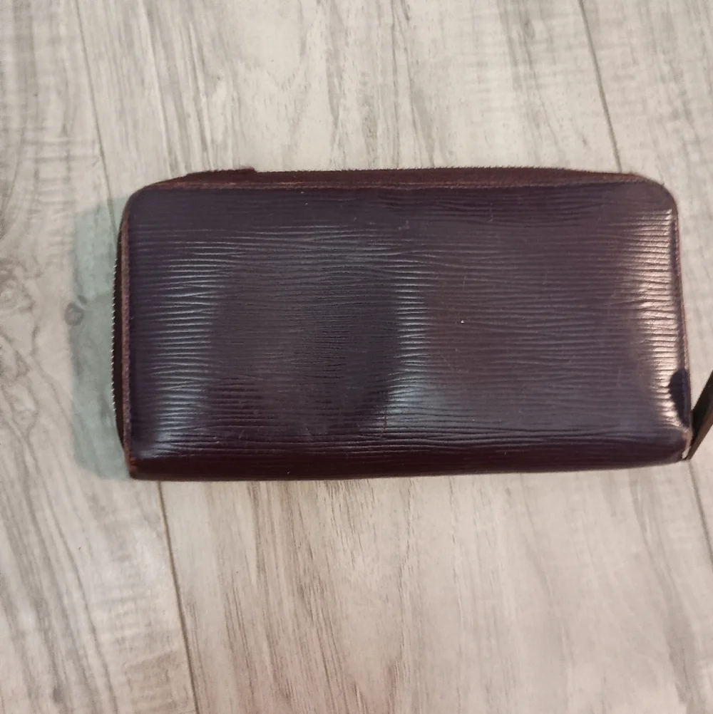 Louis Vuitton Zippy Organize Cassis Purple Leather Women Long Wallet